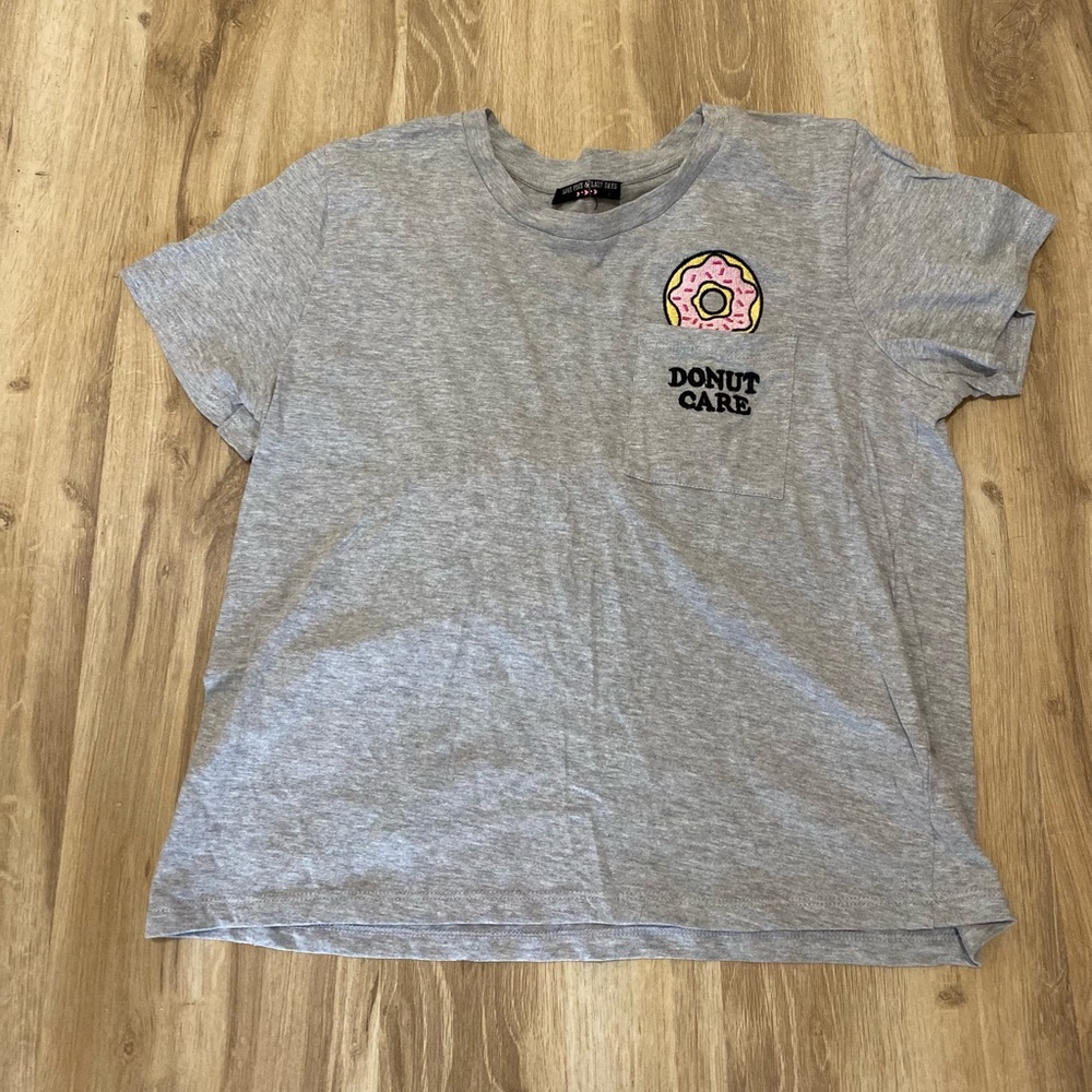 Juniors Large T-shirt